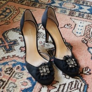 Simply Vera. Vera Wang Black Heels with Bling